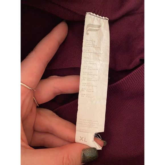 Fabletics - Size: XL - 7/8 Maroon Leggings - Picture 3 of 3